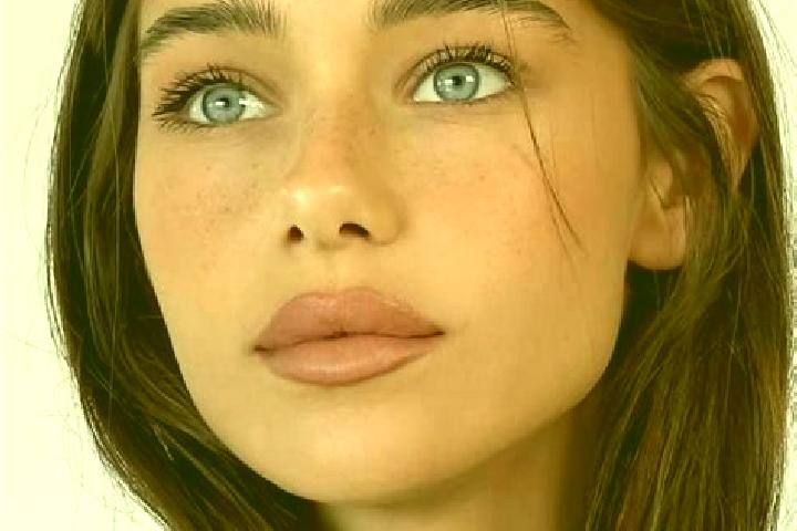 Ellie, 39, a brunette brown-eyed slavic companion based in Sarazhinka. Offering Couples, Travel Companion, Deep French Kissing. Available for incall and outc...