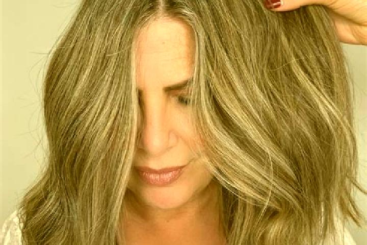 Ellie, 39, a dark blonde grey-eyed ebony companion based in Lake Preston. Offering Prostate Massage, Erotic Massage, Tantra, Party Girl, BDSM. Available for ...