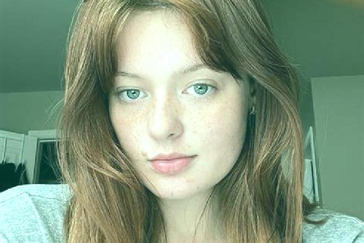 Ellie, 39, a red brown-eyed caucasian companion based in Tlogomojo. Offering Fetish, Girlfriend Experience, Domination, Prostate Massage. Available for incal...
