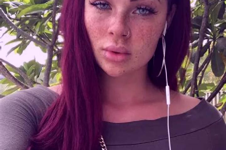 Ellie, 39, a red green-eyed caucasian companion based in La Campana. Offering BDSM, Roleplay, Domination, Girlfriend Experience, CIM. Available for incall an...