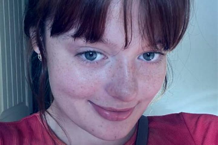 Ellie, 39, a red green-eyed slavic companion based in Fabrica Concepcion. Offering Couples, Roleplay, Tantra, GFE. Available for incall and outcall, day and ...