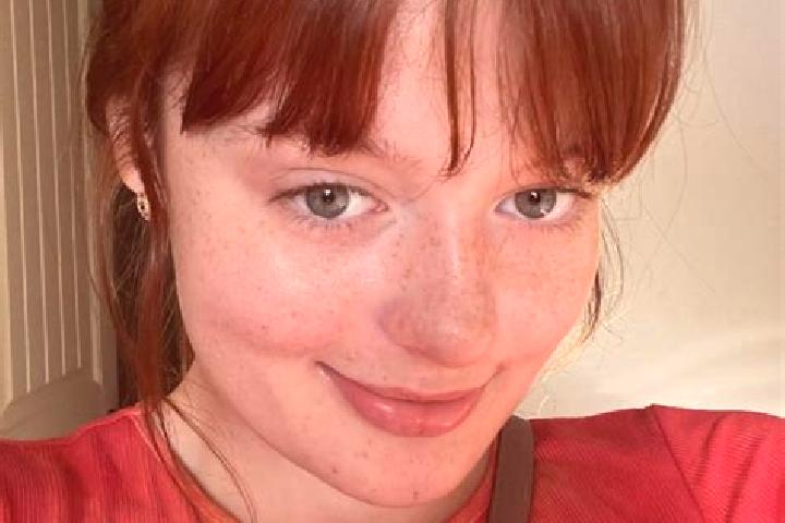 Ellie, 39, a red grey-eyed european companion based in Torpa. Offering Deep French Kissing, Duos, Couples. Available for incall and outcall, day and evening ...