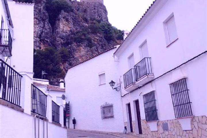 Ellie, 39 — Escort in Cascajares de la Sierra, Spain