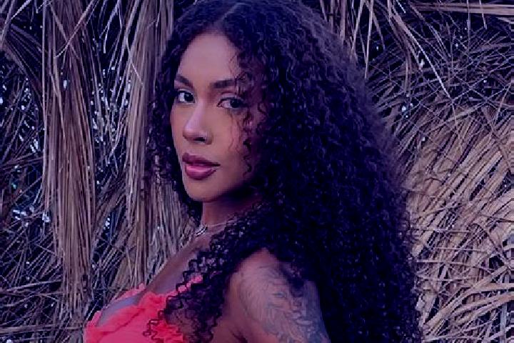 Ellie, 39 — Escort in Jacobina do Piaui, Brazil