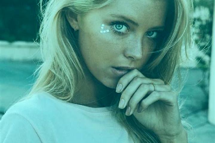 Emily, 20, a blonde blue-eyed middle eastern companion based in Aristobulo del Valle. Offering Duos, A-Level, Massage, GFE, Striptease. Available for incall ...