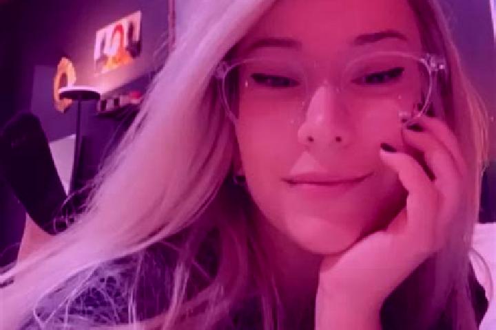 Emily, 20, a blonde grey-eyed latina companion based in Motobe. Offering Overnight, CIM, Erotic Massage. Available for incall and outcall, overnight bookings...