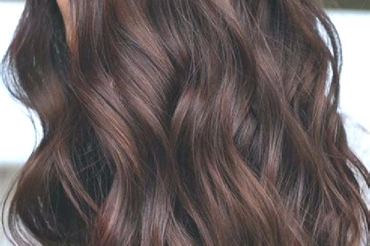 Emily, 20, a chestnut brown-eyed asian companion based in Irving. Offering Massage, CIM, A-Level, Duos. Available for incall and outcall, day and evening dates.