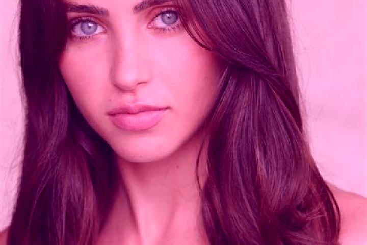 Emily, 20, a dark blonde brown-eyed latina companion based in Tanqiu. Offering A-Level, Domination, Fetish, Travel Companion. Available for incall and outcal...