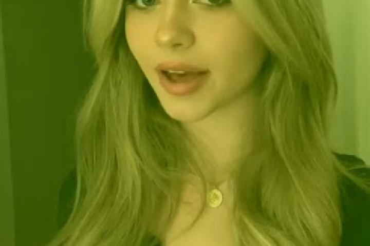 Emily, 20, a dark blonde green-eyed mediterranean companion based in Pakenham Upper. Offering Erotic Massage, Dinner Date, Prostate Massage, Deep French Kiss...