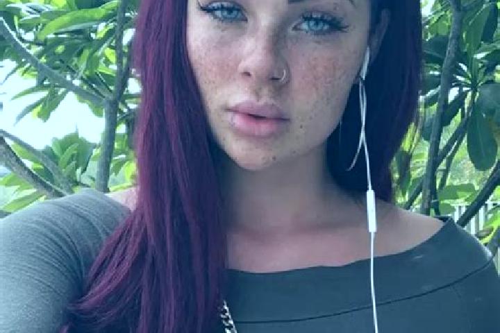 Emily, 20, a red green-eyed latina companion based in Granadilla de Abona. Offering Couples, BDSM, CIM. Available for incall and outcall, day and evening dates.