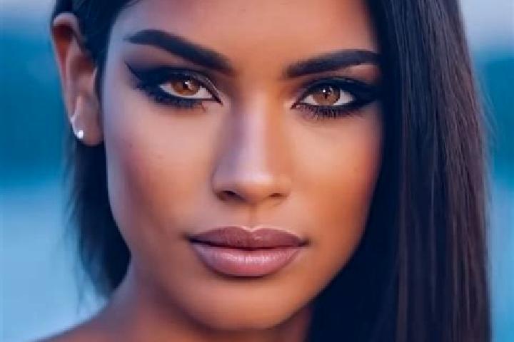 Emily, 20, a red grey-eyed latina companion based in Soderfors. Offering Striptease, CIM, Roleplay, GFE. Available for incall and outcall, day and evening da...