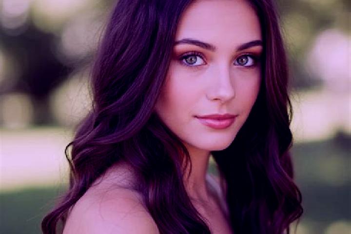 Emily, 21, a chestnut hazel-eyed mixed companion based in Wewoloe. Offering A-Level, CIM, GFE, Deep French Kissing. Available for incall and outcall, day and...