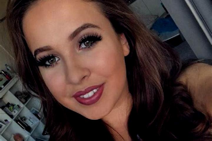 Emily, 21, a dark blonde dark-eyed caucasian companion based in Vallo della Lucania. Offering 69, Party Girl, Domination, Roleplay, CIM. Available for incall...