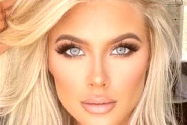 Emily, 21, a platinum blonde green-eyed asian companion based in Camminghaburen. Offering Couples, Tantra, CIM. Available for incall and outcall, overnight b...