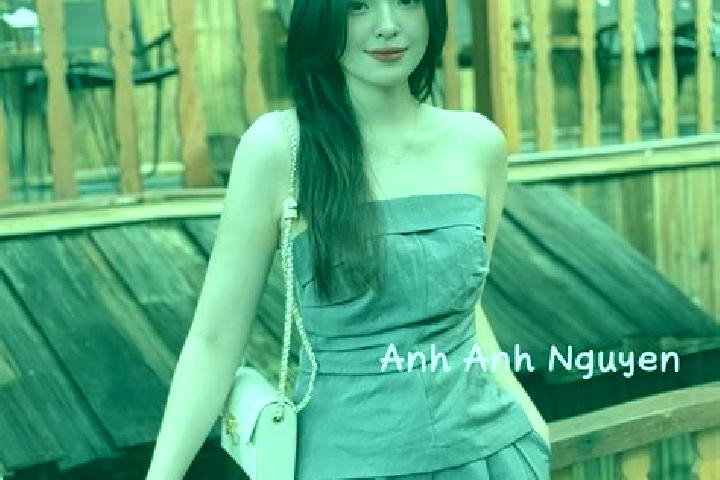 Emily, 21 — Escort in Anh Son, Vietnam