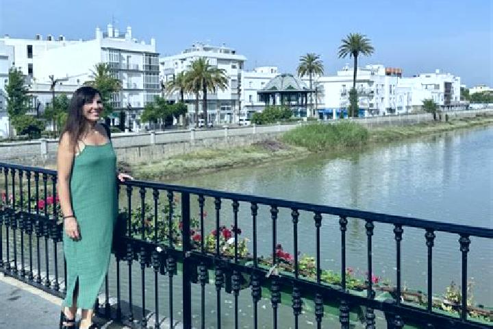 Emily, 21 — Escort in Chiclana de Segura, Spain