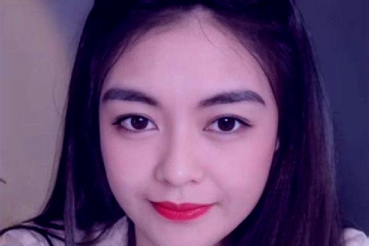 Emily, 21 — Escort in Ciparay, Indonesia