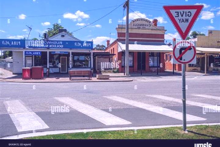 Emily, 21 — Escort in Rushworth, Australia