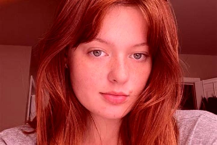 Emily, 22, a auburn brown-eyed caucasian companion based in Noria de Barajas. Offering 69, CIM, Duos. Available for incall and outcall, day and evening dates.