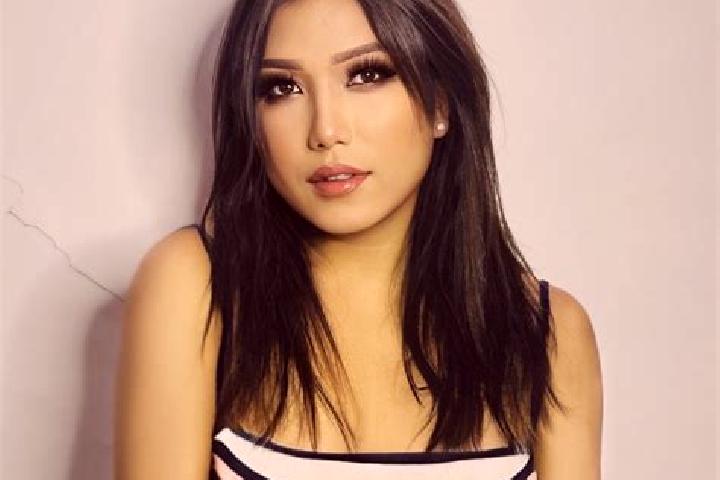 Emily, 22, a black brown-eyed indian companion based in Tegal. Offering Girlfriend Experience, Party Girl, Striptease. Available for incall and outcall, over...