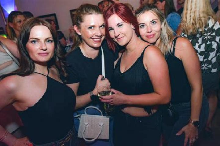 Emily, 22, a blonde dark-eyed mediterranean companion based in Neuhofen an der Krems. Offering Roleplay, Dinner Date, Fetish, Party Girl. Available for incal...