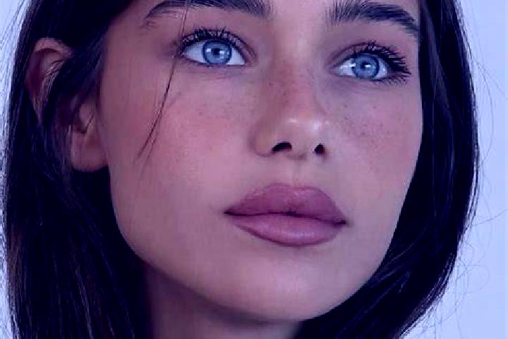 Emily, 22, a brunette brown-eyed caribbean companion based in Nagalwari. Offering Striptease, Overnight, 69, Massage, Girlfriend Experience. Available for in...
