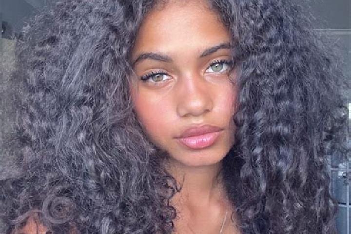 Emily, 22, a red blue-eyed ebony companion based in Conda. Offering Erotic Massage, CIM, Domination, Couples, Overnight. Available for incall and outcall, ov...