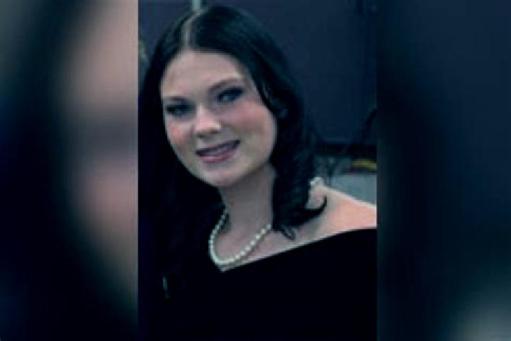 Emily, 22 — Escort in Anna Bay, Australia