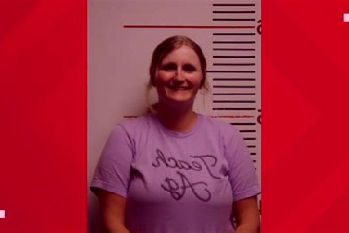 Emily, 22 — Escort in Asherton, United States