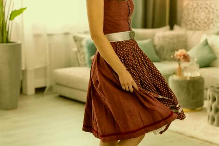 Emily, 22 — Escort in Plogoff, France