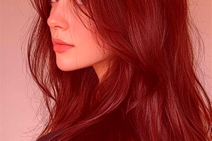Emily, 23, a auburn brown-eyed indian companion based in Zhifu. Offering Fetish, CIM, BDSM, 69. Available for incall and outcall, day and evening dates.