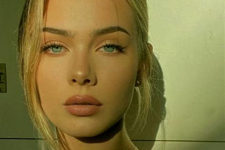 Emily, 23, a blonde amber-eyed european companion based in Pierrefitte-sur-Sauldre. Offering CIM, Travel Companion, Domination, Roleplay. Available for incal...