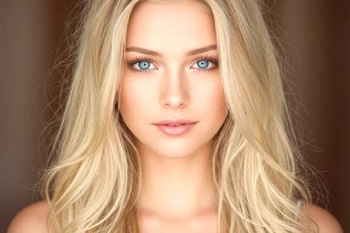 Emily, 23, a blonde brown-eyed mixed companion based in Umarga. Offering Roleplay, Striptease, BDSM, OWO. Available for incall and outcall, overnight booking...