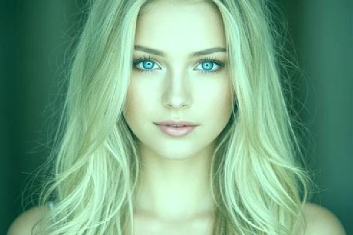 Emily, 23, a blonde dark-eyed mixed companion based in El Galaneno. Offering Girlfriend Experience, CIM, Roleplay, Overnight. Available for incall and outcal...