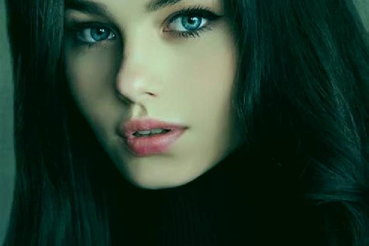 Emily, 23, a brunette amber-eyed slavic companion based in Volzhsky. Offering Tantra, OWO, Massage, Fetish. Available for incall and outcall, day and evening...