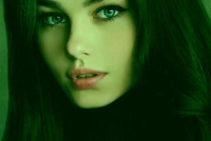 Emily, 23, a brunette grey-eyed slavic companion based in Stewart. Offering OWO, Fetish. Available for incall and outcall, overnight bookings available.
