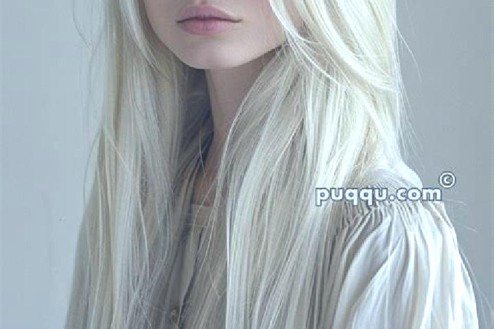 Emily, 23, a platinum blonde brown-eyed slavic companion based in Paraguacu Paulista. Offering Domination, 69, Dinner Date. Available for incall and outcall,...