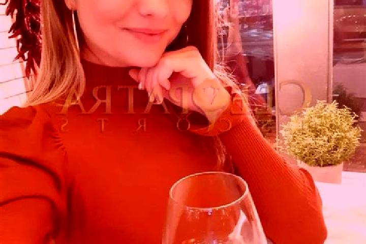Emily, 23, a red brown-eyed ebony companion based in Sant Eusanio del Sangro. Offering Dinner Date, OWO, Party Girl. Available for incall and outcall, day an...