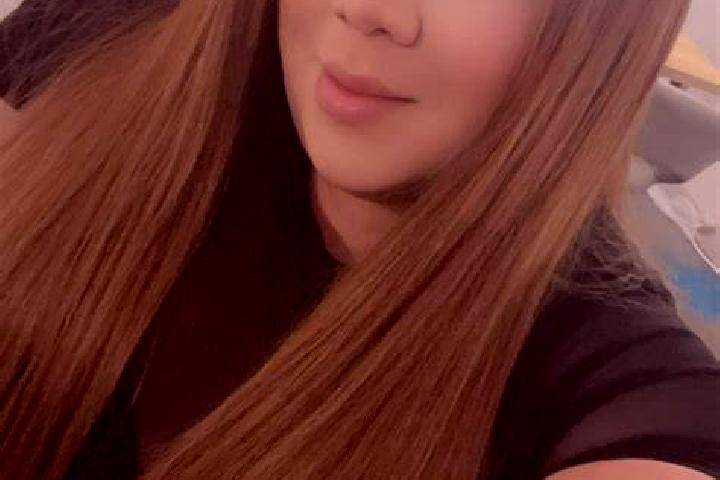 Emily, 23 — Escort in Beaumont-la-Ronce, France