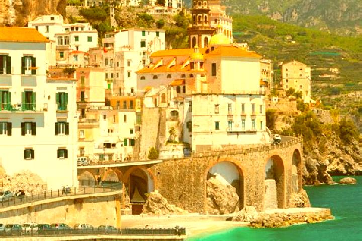Emily, 23 — Escort in Canicatti, Italy