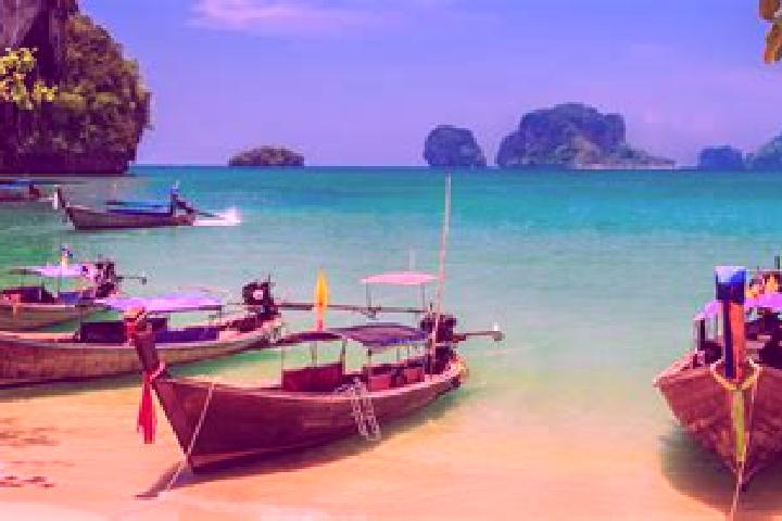 Emily, 23 — Escort in Kaeng Sanam Nang, Thailand