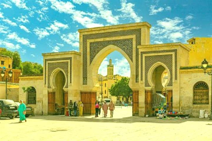 Emily, 23 — Escort in Meknes, Morocco