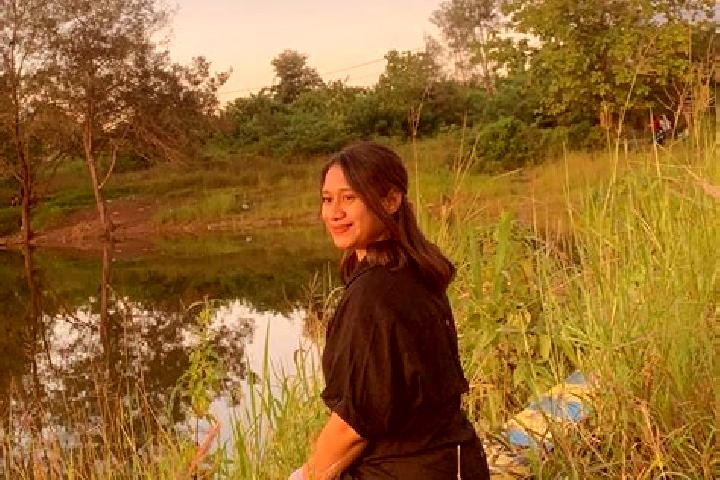 Emily, 23 — Escort in Oemanu, Indonesia