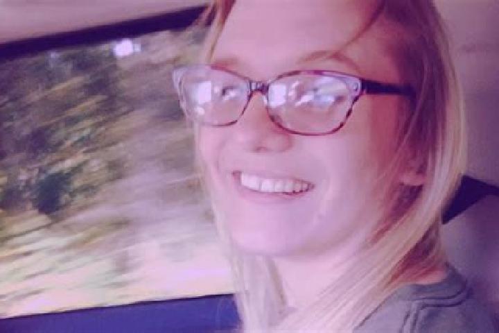 Emily, 23 — Escort in Scappoose, United States