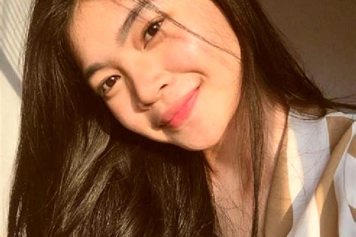Emily, 23 — Escort in Tunggaoen Timur, Indonesia