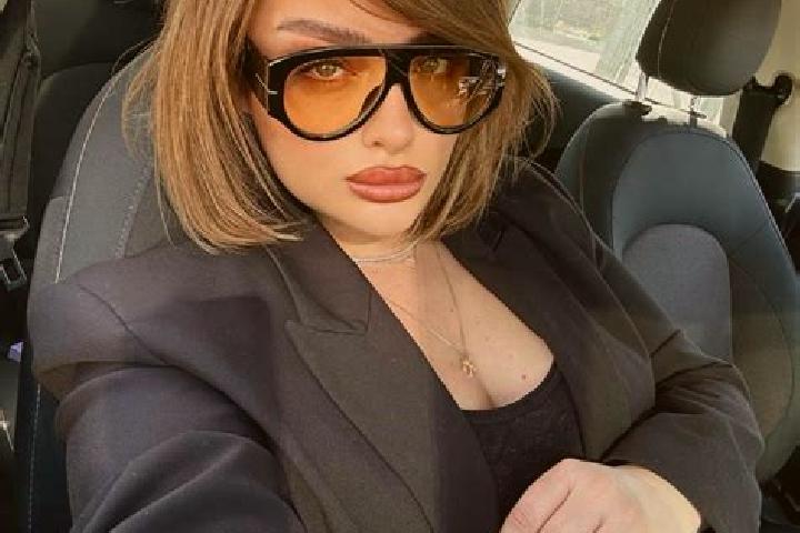 Emily, 23 — Escort in Vakhrushev, Russia
