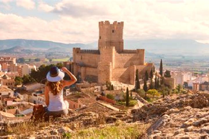Emily, 23 — Escort in Villena, Spain