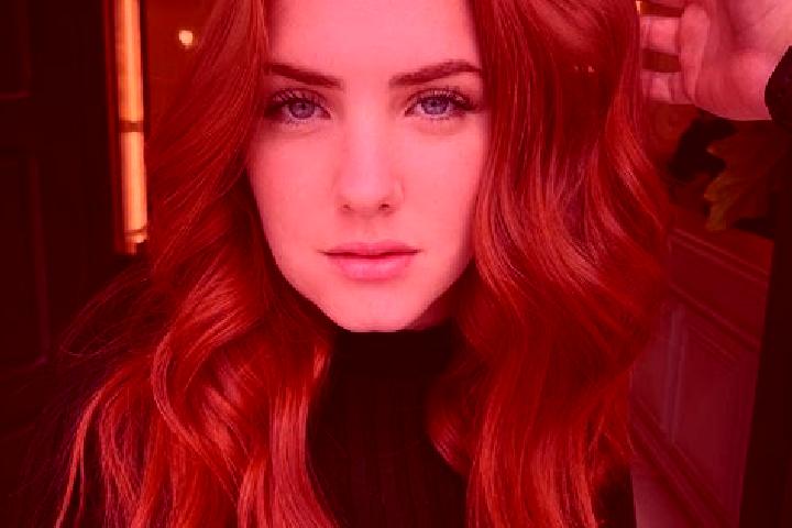 Emily, 24, a auburn blue-eyed caucasian companion based in Le Neufbourg. Offering 69, Striptease, Erotic Massage, Duos. Available for incall and outcall, day...