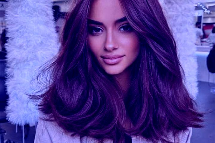 Emily, 24, a auburn brown-eyed latina companion based in La Trinite. Offering Striptease, Deep French Kissing, BDSM. Available for incall and outcall, day an...