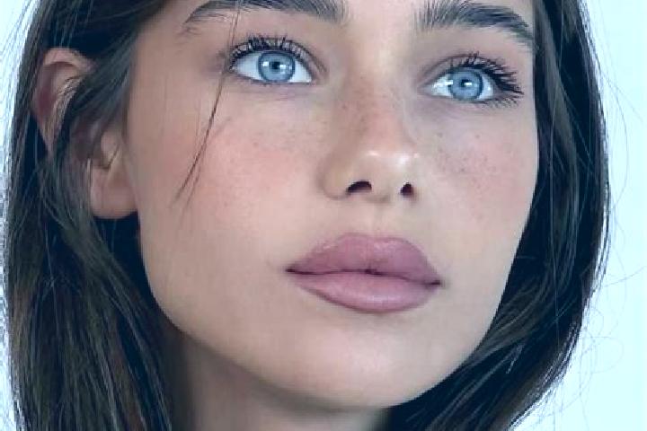 Emily, 24, a brunette blue-eyed caucasian companion based in Ifo. Offering CIM, 69, Massage, Domination. Available for incall and outcall, day and evening da...